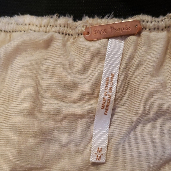 $128 Free People Cream 3D Rosettes Skater Skirt - Picture 8 of 8